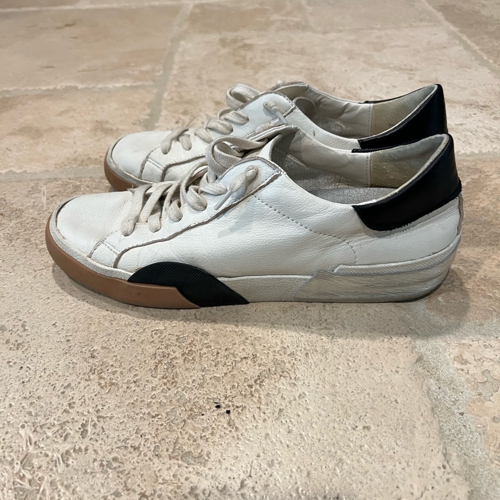 Dolce Vita Zina sneakers. Size 8.5.